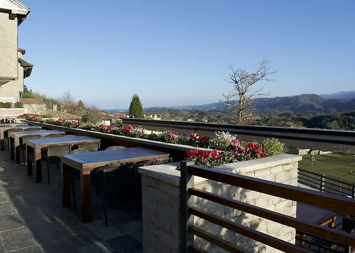 Hotel Balcon De La Cuesta 4*